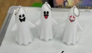 Ghost Keychain wholesale product – Witch & Ghost Decorations, SKU SO-106